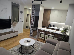 Skyline Apartments Free Parking